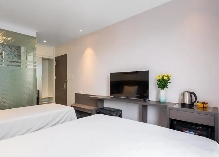 Hotel Gem Hạ Long